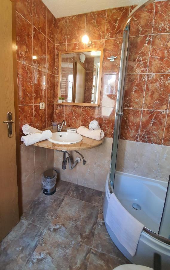 Franceska Apartmani Cres Exterior photo